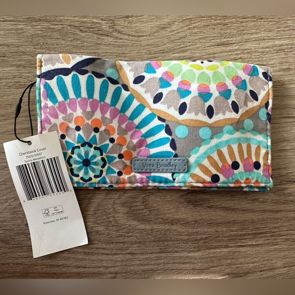 NWT Vera Bradley Checkbook Cover
